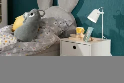 Biała szafka nocna dla nastolatka FEMII