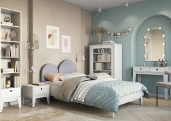 Biała witryna dla nastolatka FEMII