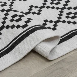 Dywanik w romby biało-czarny SCANDI 50x80 cm