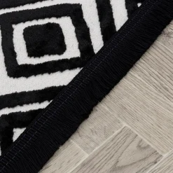 Dywanik z połyskującym wzorem 3D czarne romby ETNA 60x100 cm