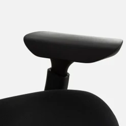 Fotel biurowy ZORTIO czarny