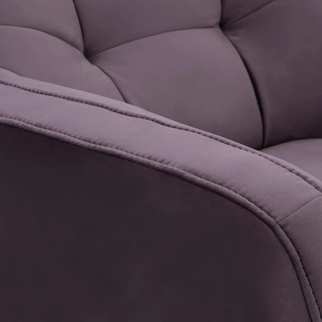 Fotel na drewnianych nogach fioletowy SCANDI