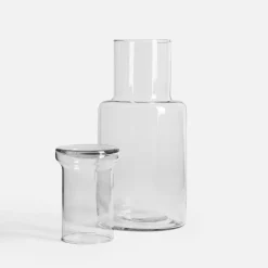 Karafka 1,5 l ze szklanką