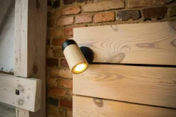 Kinkiet LED z regulowanym kloszem ISEO