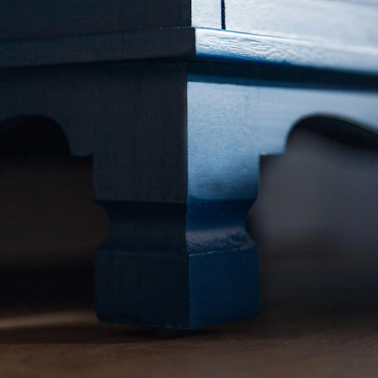 Klasyczna szafka nocna niebieska CLESS