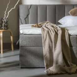 Łóżko kontynentalne z toperem szare PEDRO PU 140x200 cm