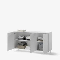 Komoda 3-drzwiowa MILA na metalowych nóżkach biała