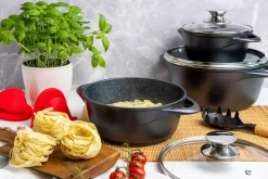 Komplet 3 garnków z 2 rękawicami w zestawie