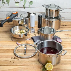 Komplet 4 garnków ze stali nierdzewnej AMARO