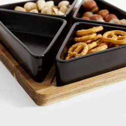 Komplet 4 miseczek na akacjowej tacy