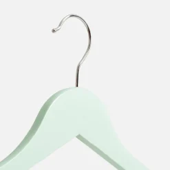 Komplet 4 wieszaków drewnianych zielone