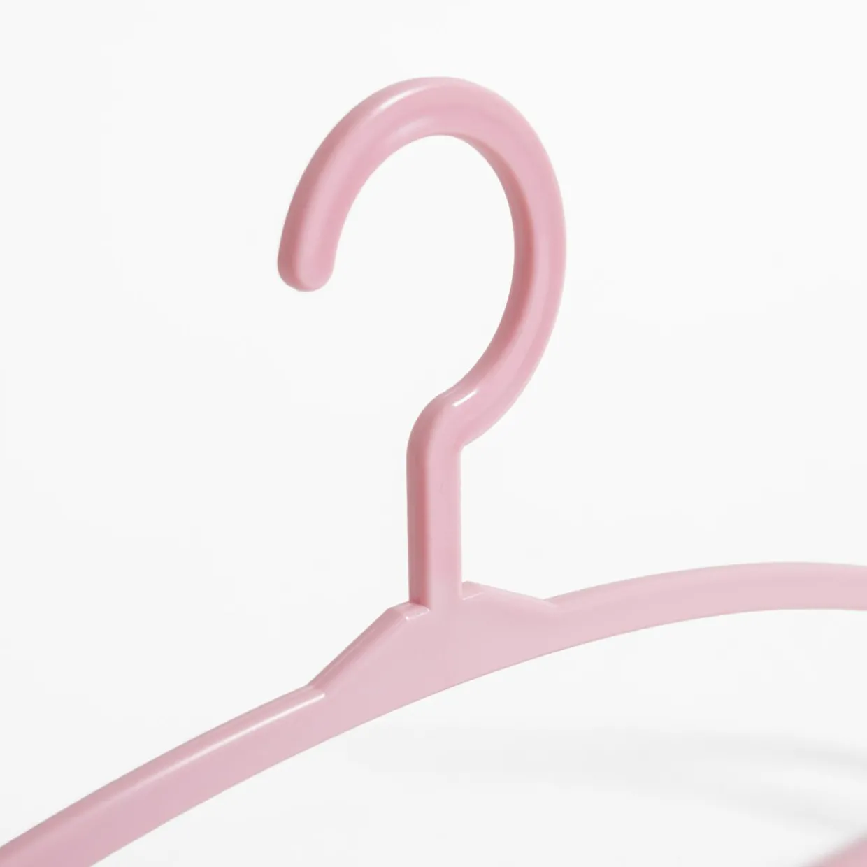 Komplet 6 wieszaków dziecięcych różowych