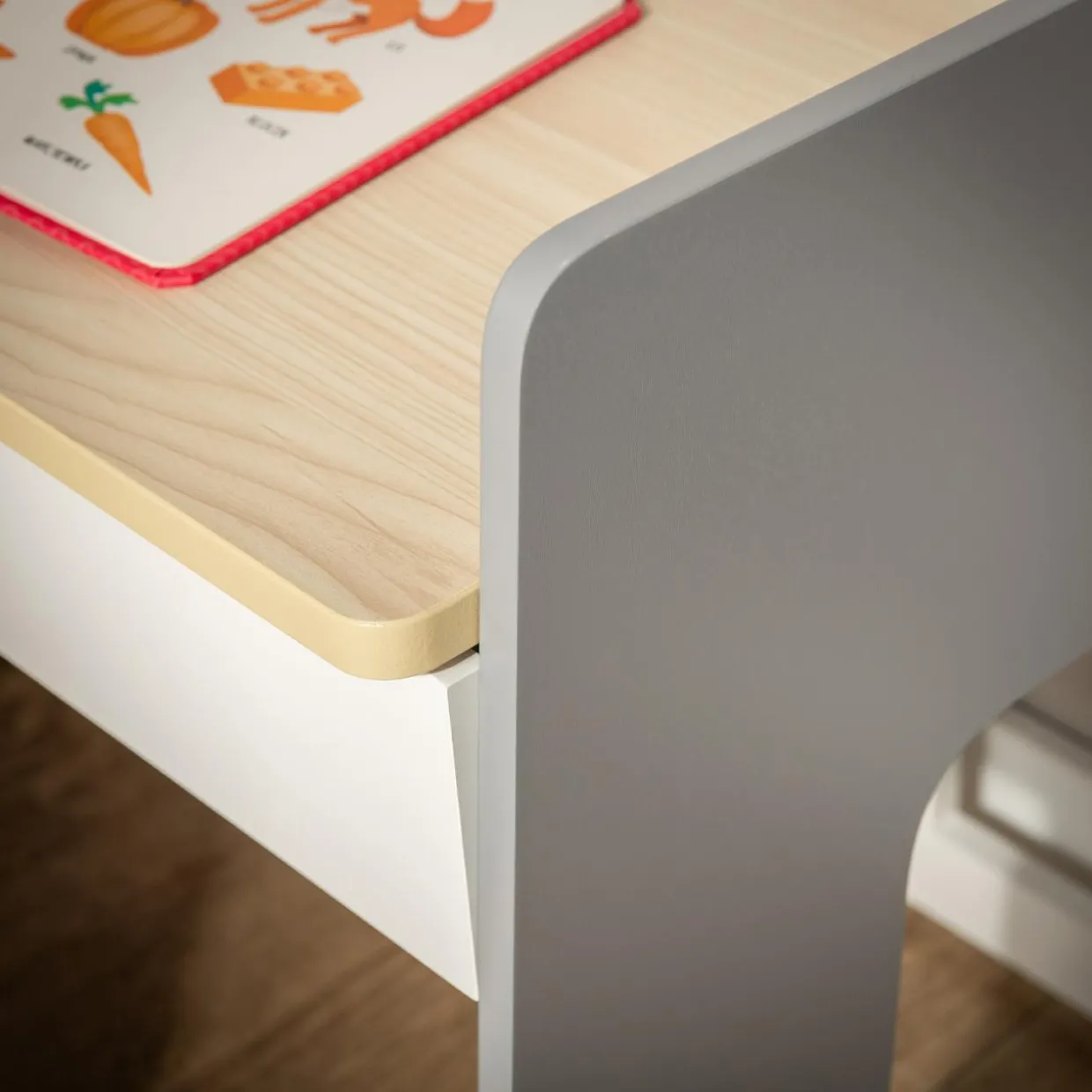 Komplet stolik i krzesełko z regulacją wysokości GYSSO