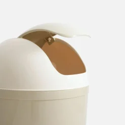 Kosz na śmieci beżowy 5L