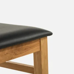 Krzesło drewniane ze skórą naturalną LEVKE