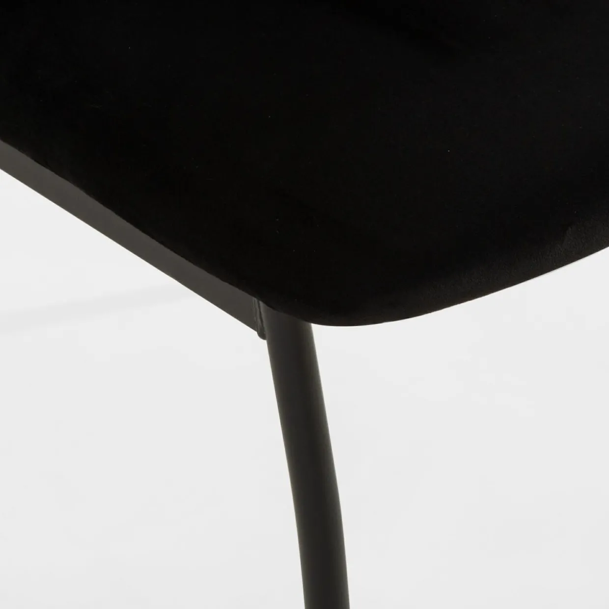 Krzesło tapicerowane czarne ASKOK