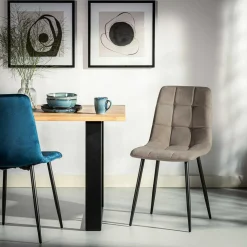 Krzesło welurowe ciemnobeżowe JYRANDO