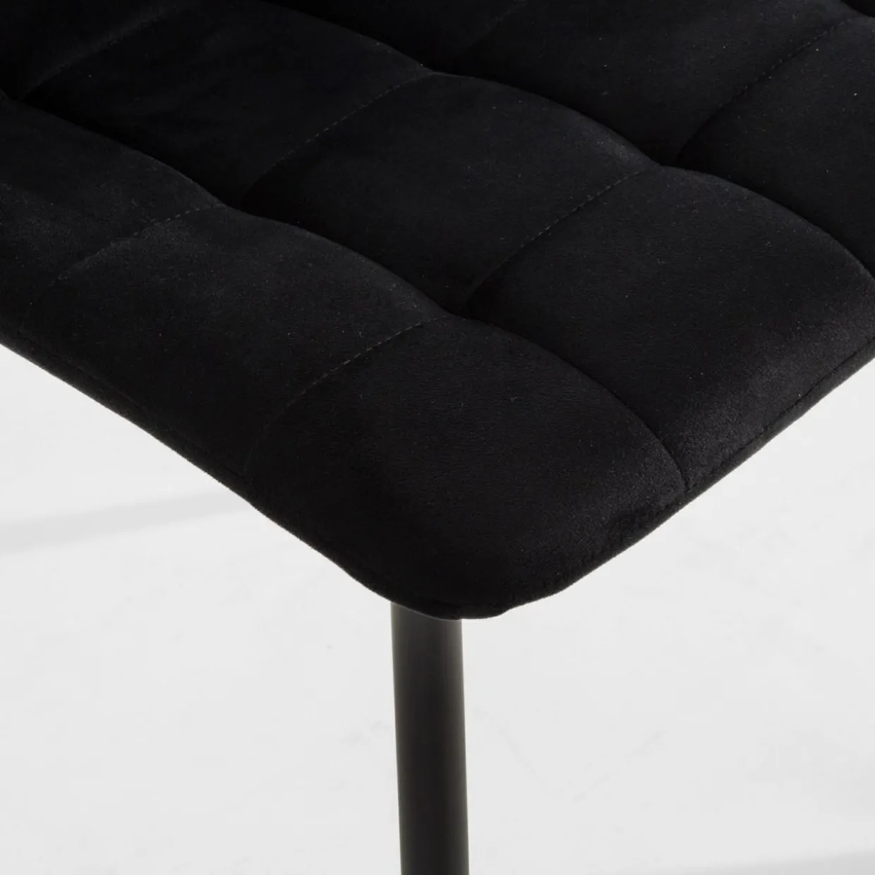 Krzesło welurowe czarne ABADA