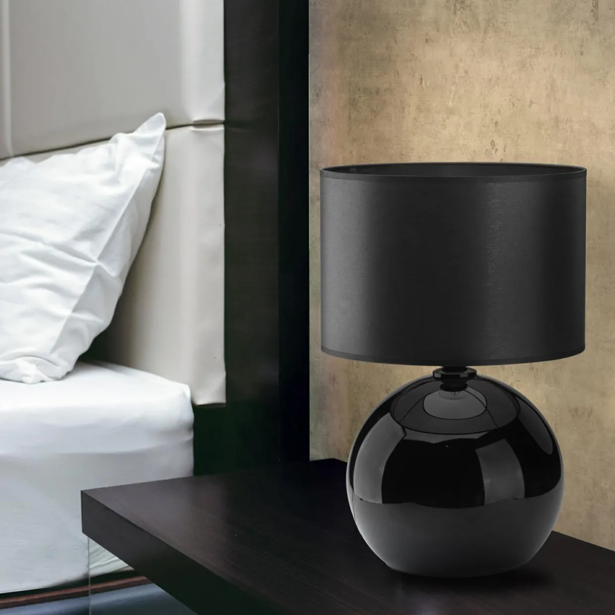 Lampa stołowa nocna czarna PALLA