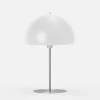 Lampa stołowa z białym kloszem
