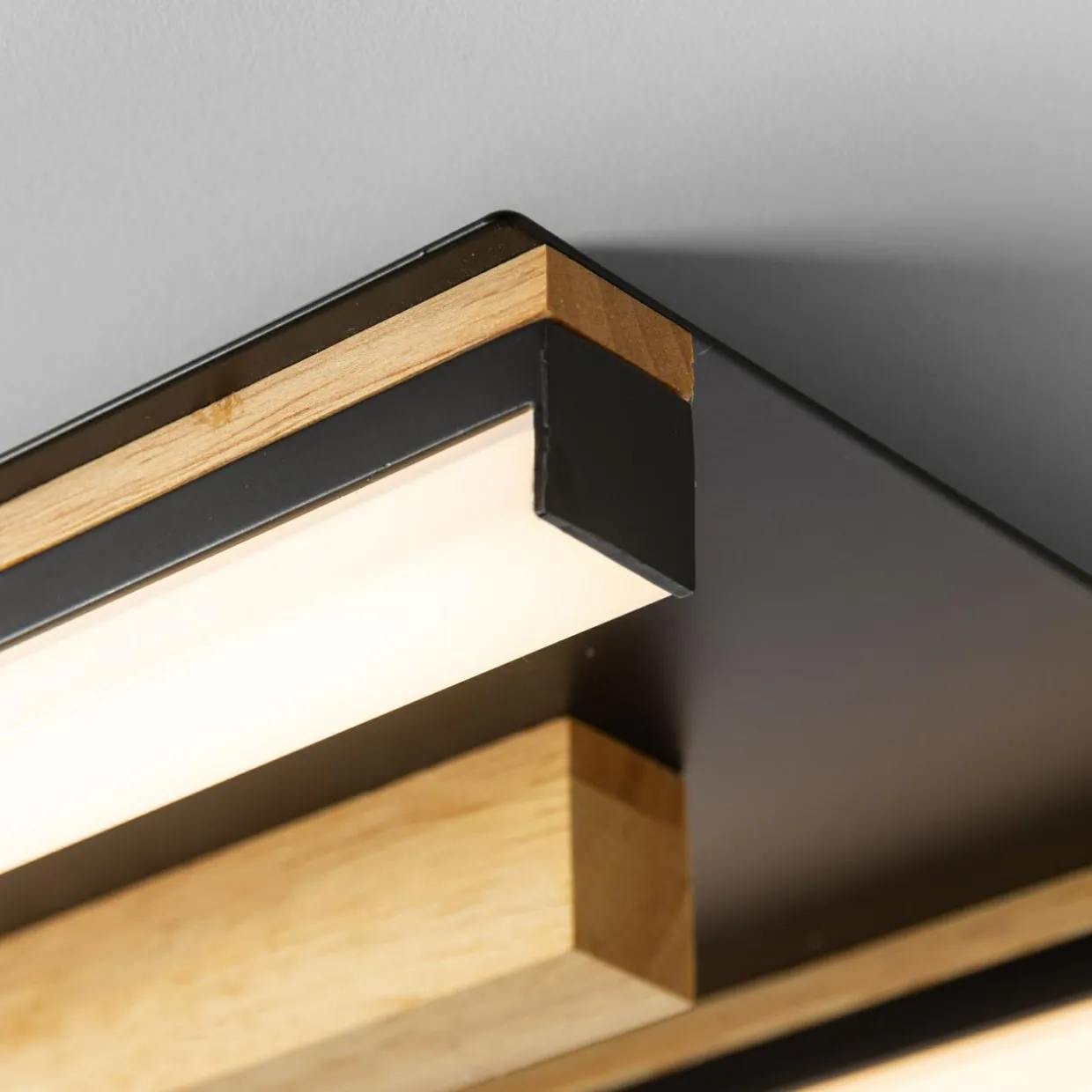 Lampa sufitowa LED czarna drewniana ELIOT