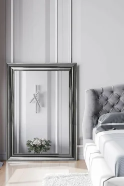 Lustro w srebrnej ramie VERONA 78x108 cm