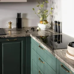 Młynek do pieprzu i soli czarny 21 cm