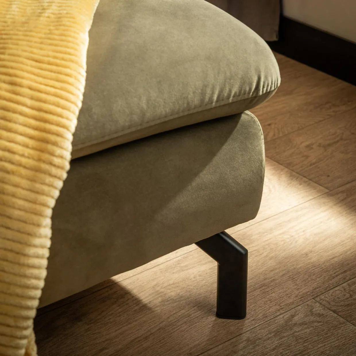 Narożnik rozkładany oliwkowy VESPA prawy