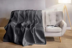 Narzuta na łóżko pikowana w liście szara FERN 220x240 cm