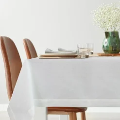 Obrus biały STELLA 145x220 cm