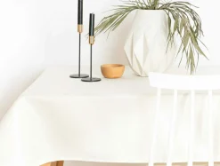 Obrus glamour kremowy ARIES 110x160 cm