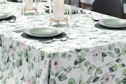 Obrus plamoodporny w zielone kwiaty 140x280 cm