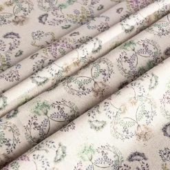 Obrus w kwiatowe wzory GRACE 110x160 cm