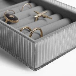 Organizer na biżuterię z pokrywką 18x10x4,2 cm szary