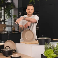 Patelnia aluminiowa CARINA BLACK 24 cm