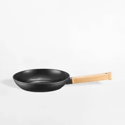 Patelnia z nieprzywierającą powłoką NATURAL 24 cm