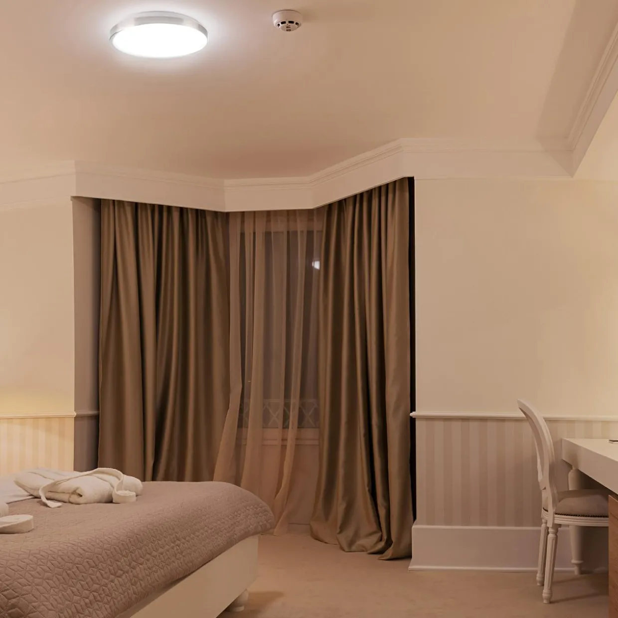 Plafon LED biały KERN 12W