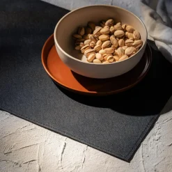 Podkładka stołowa czarna 30x45 cm