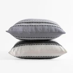 Poszewka szaro-biała ORIENT 40x40 cm