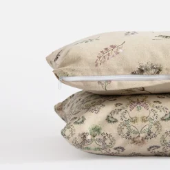 Poszewka w kwiatowe wzory GRACE 45x45 cm
