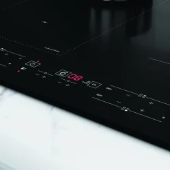 Płyta indukcyjna z powłoką iXelium WHIRLPOOL WLB4265BFIXL