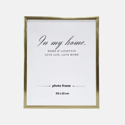 Ramka na zdjęcie 20x25 do salonu złota