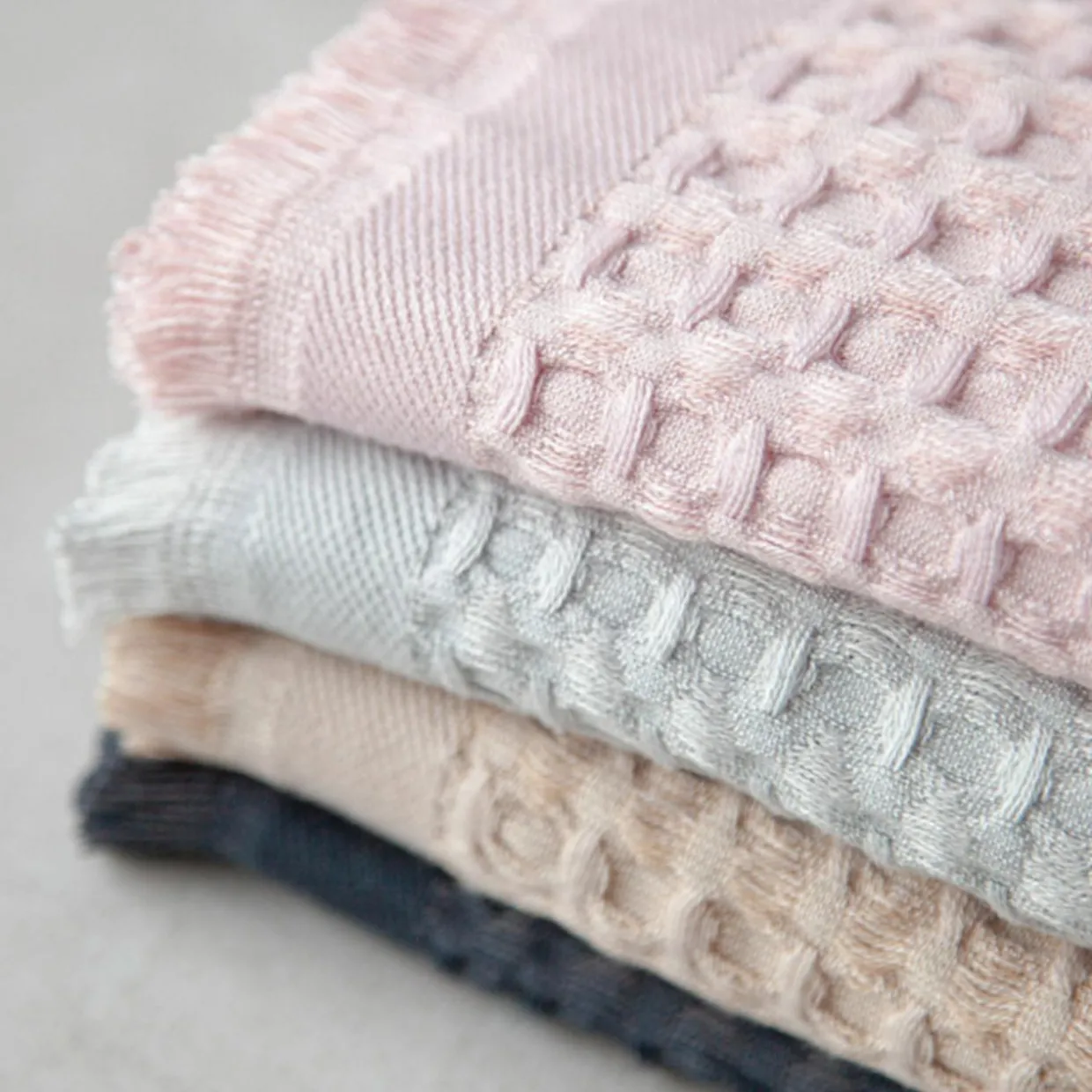 Ręcznik bambusowy różowy SOFT WAFEL BAMBOO SPA 80x160 cm