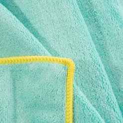 Ręcznik szybkoschnący z mikrofibry jasnoturkusowy IGA 80x160 cm