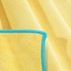 Ręcznik szybkoschnący z mikrofibry żółty IGA 80x160 cm