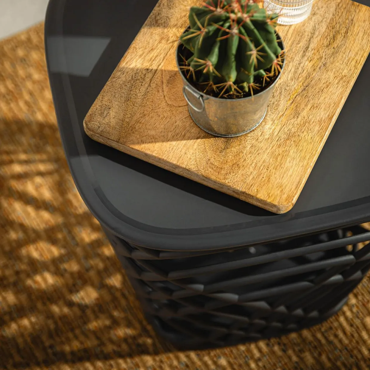 Stolik ogrodowy z pojemnikiem HAMILLO ciemnoszary