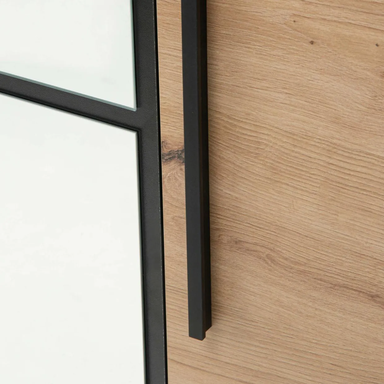 Szafa z lustrem do sypialni MALTA