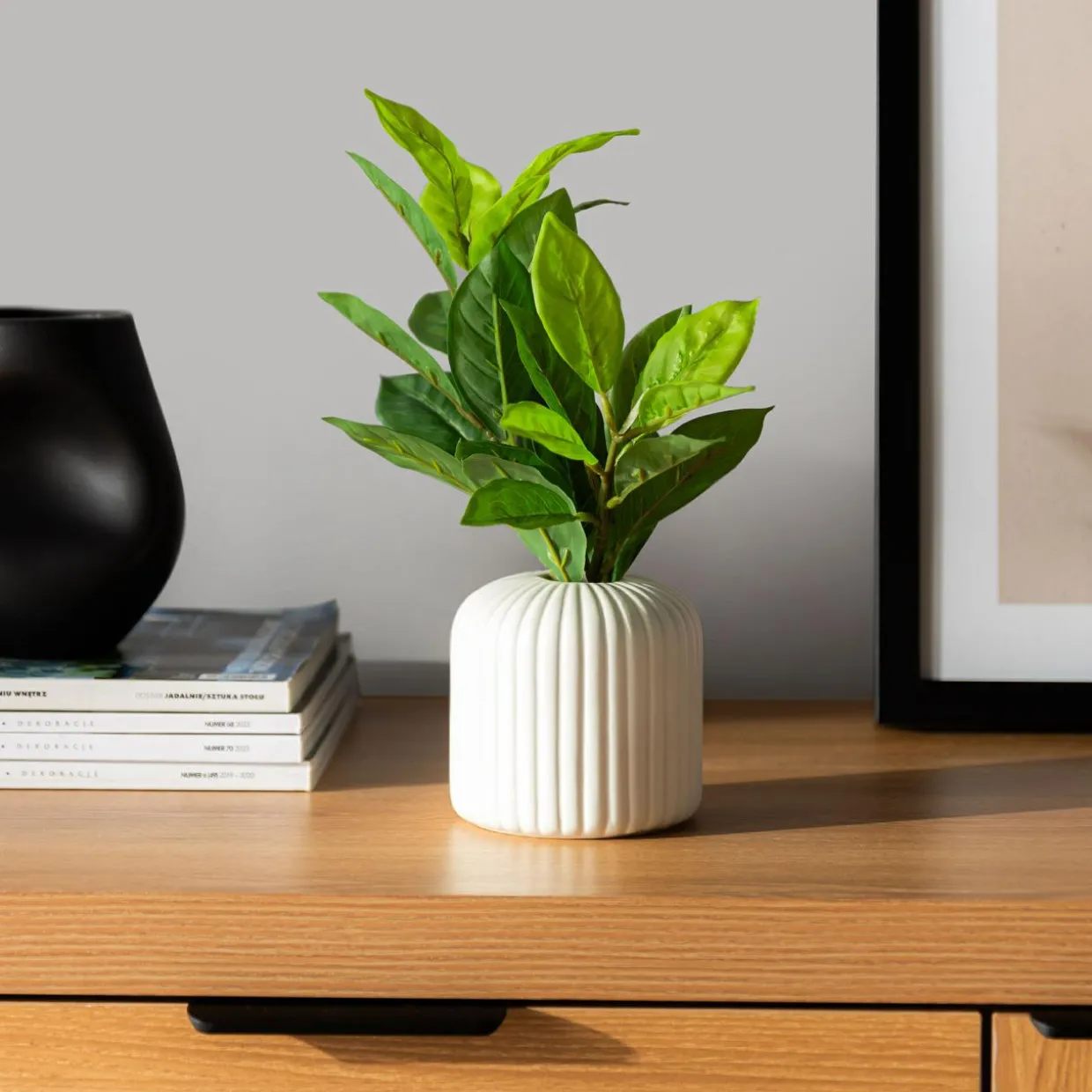 Sztuczny kwiat w doniczce 30 cm