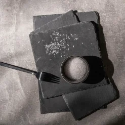 Taca łupkowa do serwowania przekąsek 20x20 cm