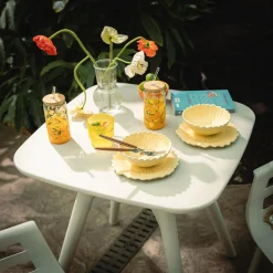 Talerz deserowy żółty kwiatek 21 cm